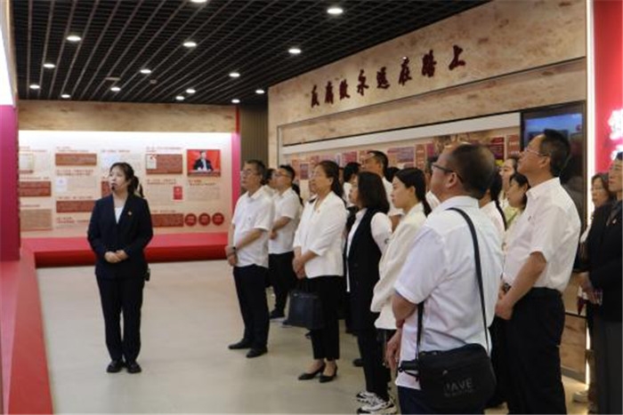 图片2.jpg